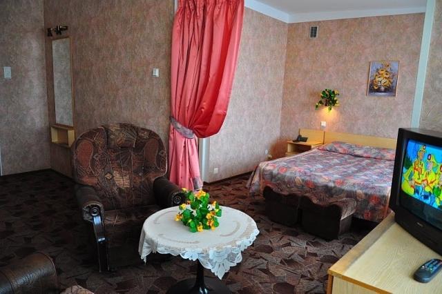 Hotel Stroomi Tallinn Ruang foto